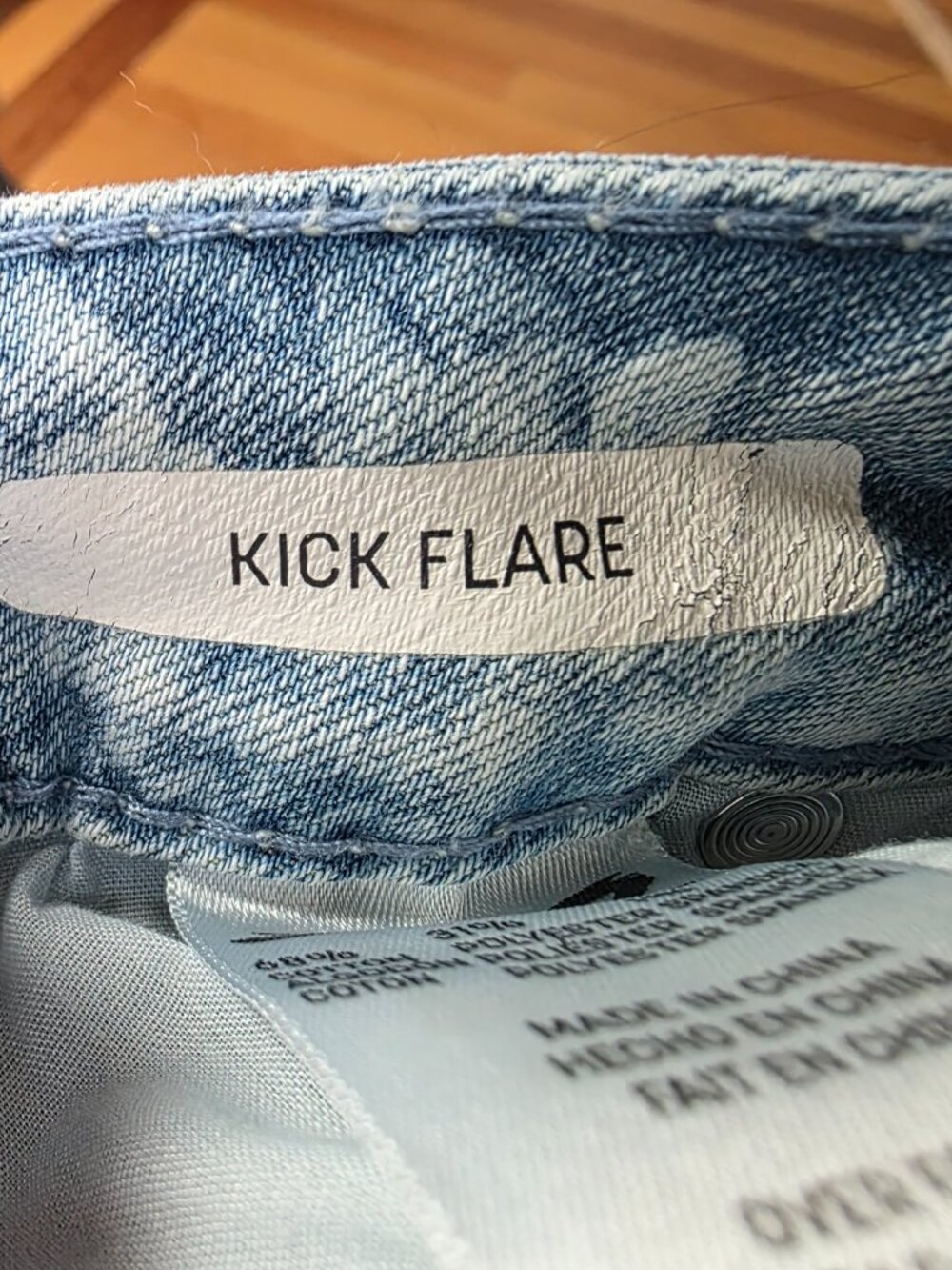 Seven7 High Rise Floral Kick Flare Bootcut Jeans Size 14 - Picture 12 of 16